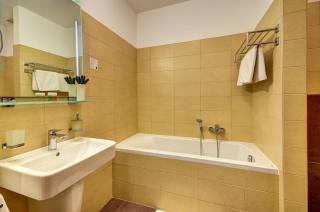 Hotel Iberia - Opava - 4