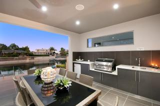 Waterfront Splendour - 9