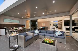 Waterfront Splendour - Gold Coast - 6