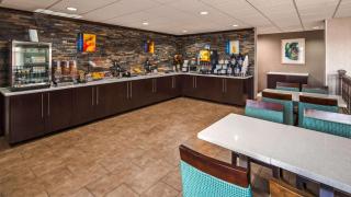 Best Western Plus Pineville-Charlotte South - Charlotte - 4