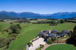 Cabot Lodge - Fiordland National Park - 1