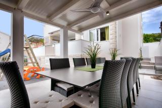 Seafront Suites Maja - Vis - 3