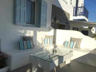 Mina Studios - Platis Gialos - 2