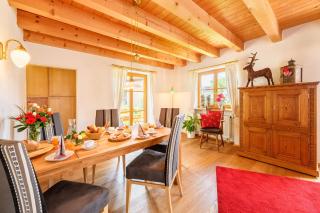 "Viktoria Chalet" - Annehmlichkeiten vom 4-Sterne Familien-und Wellnesshotel Viktoria nebenan können mitbenutzt werden - Oberstdorf - 7