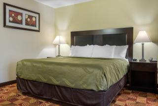 Quality Inn Bloomington Near University - 2