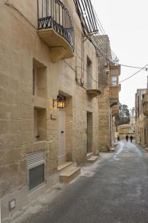 Amelie - Charming Townhouse in the heart of Rabat - 3