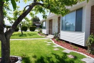 Large Room Near UVU & BYU - Orem - 8