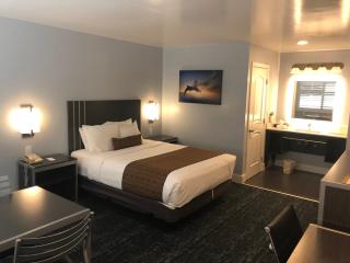 Pacific Inn Monterey - Monterey - 0
