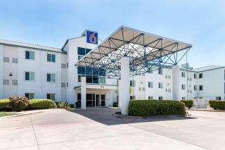 Motel 6-Irving, TX - DFW Airport North - 1