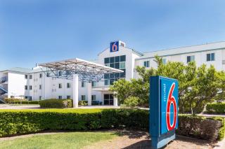 Motel 6-Irving, TX - DFW Airport North - Irving - 8