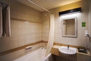 Sari Ater Hotel & Resort - Ciater - 3