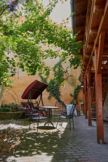 King Arthur Panzió - 0