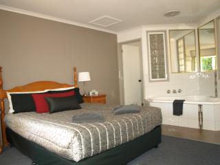 Old Coach Motor Inn Echuca - 9