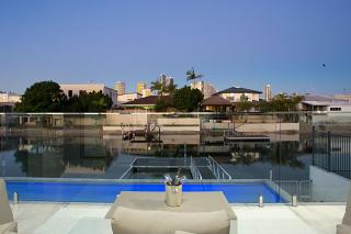 Palm Springs - Sophisticated Luxury - Gold Coast - 3