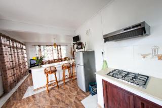Suntoo Villa Wind & Kitesurf Accommodation - La Gaulette - 2