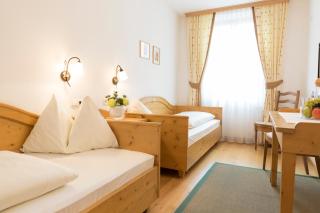 Altstadthotel Weisses Kreuz - Innsbruck - 2