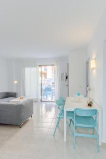 Apartamentos Lago - Colonia Sant Jordi - 0