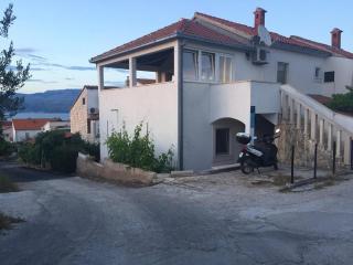 Apartment Mirela - Supetar - 2