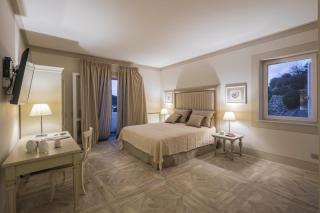 Maridea Casa Vacanza- Le Alcove sul Mare Suites - Ponza - 0