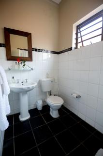 Harewood Lodge - East London - 5