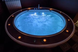 Marie Claire Apartments & Spa - 2