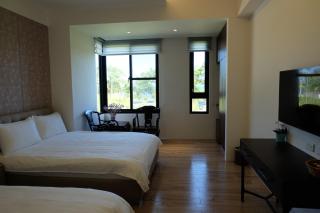 Moonlit Seaview Homestay - Donghe - 3
