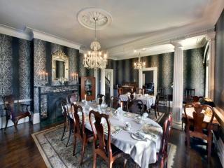 Brockamour Manor Bed and Breakfast - Niagara on the Lake - 5
