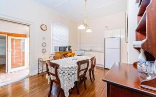 Azile 1875 Heritage Victorian Duplex - Grafton - 1