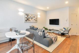 Chic Metro Apartment with Free Parking and Air-con - Auckland - 7