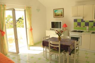 Apartments Nejašmić - little house for peaceful and domestic vacation - 3