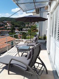 Apartment Mirella 1 "Your sunny sea-view escape with two terraces in the heart of Rabac" - Rabac - 8
