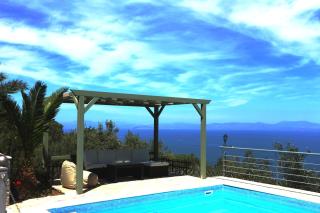 Dio Guesthouses - Leonidio - 0