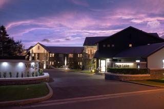 Village Lake Luxury Apartments - Hanmer Springs - 0