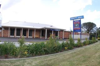 Sleepy Hill Motor Inn - 1