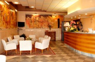 Hotel HDomus - Nogarole Rocca - 9