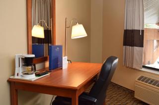 Beachfront Hotel Houghton Lake - Houghton Lake - 7