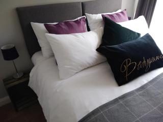 Sleep, Eat, Repeat Bed and Breakfast - 0