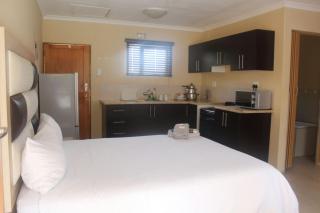 Mbopha Guest House - Ulundi - 2