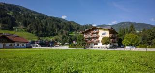 Hotel Garni Klocker - Kaltenbach - 8