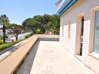 Spacious Villa in Vilamoura with Barbecue - Vilamoura - 2