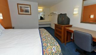 Americas Best Value Inn & Suites Jackson - 8