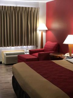 Econo Lodge Athens I-75 - 3