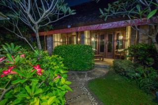 Tamukami Hotel - Sanur - 3