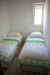 Apartments by the sea Cove Ostricka luka, Rogoznica - 13709 - 2