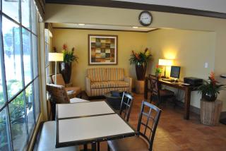 Beachside Inn - 6