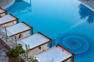 Red Tower Hotel - Nikiana - 4