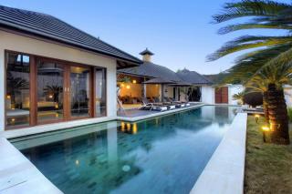 Villa Esperanto Seminyak - Seminyak - 1