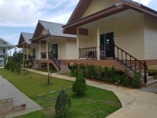 Poolside Bungalows - Khao Lak - 4