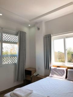 Anh Phat Hotel - 1