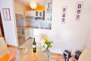 Ibis Apartment - 6